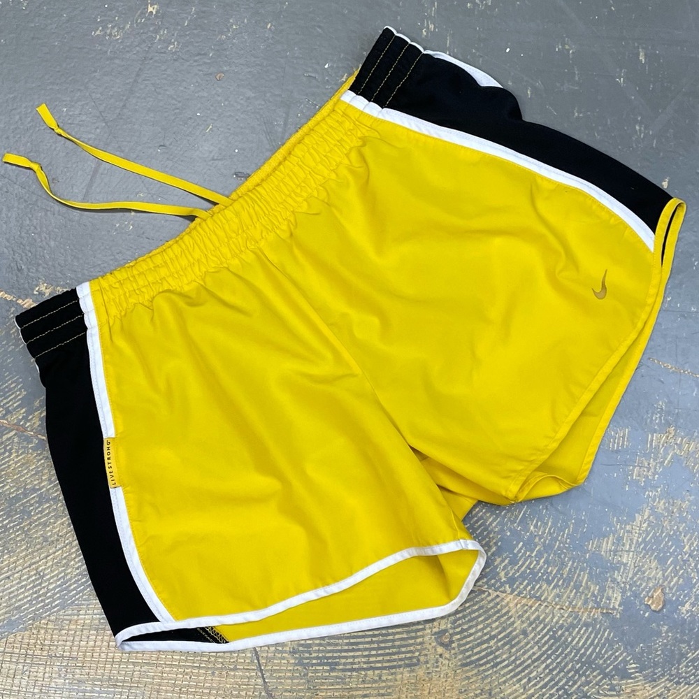 Nike Livestrong 4” Running Shorts 380636-703 Medium Fitness Training Yellow